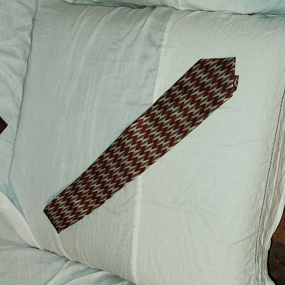 Men's tie.